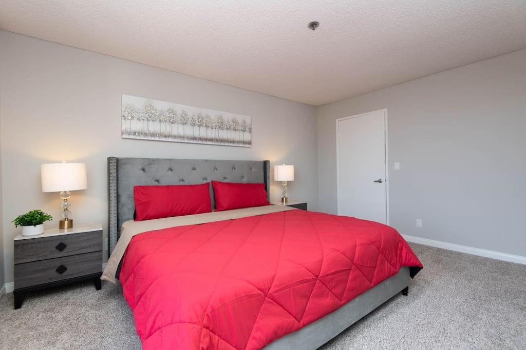 Hollywood 2bed W Rooftop Pool & Panoramic View Los Angeles